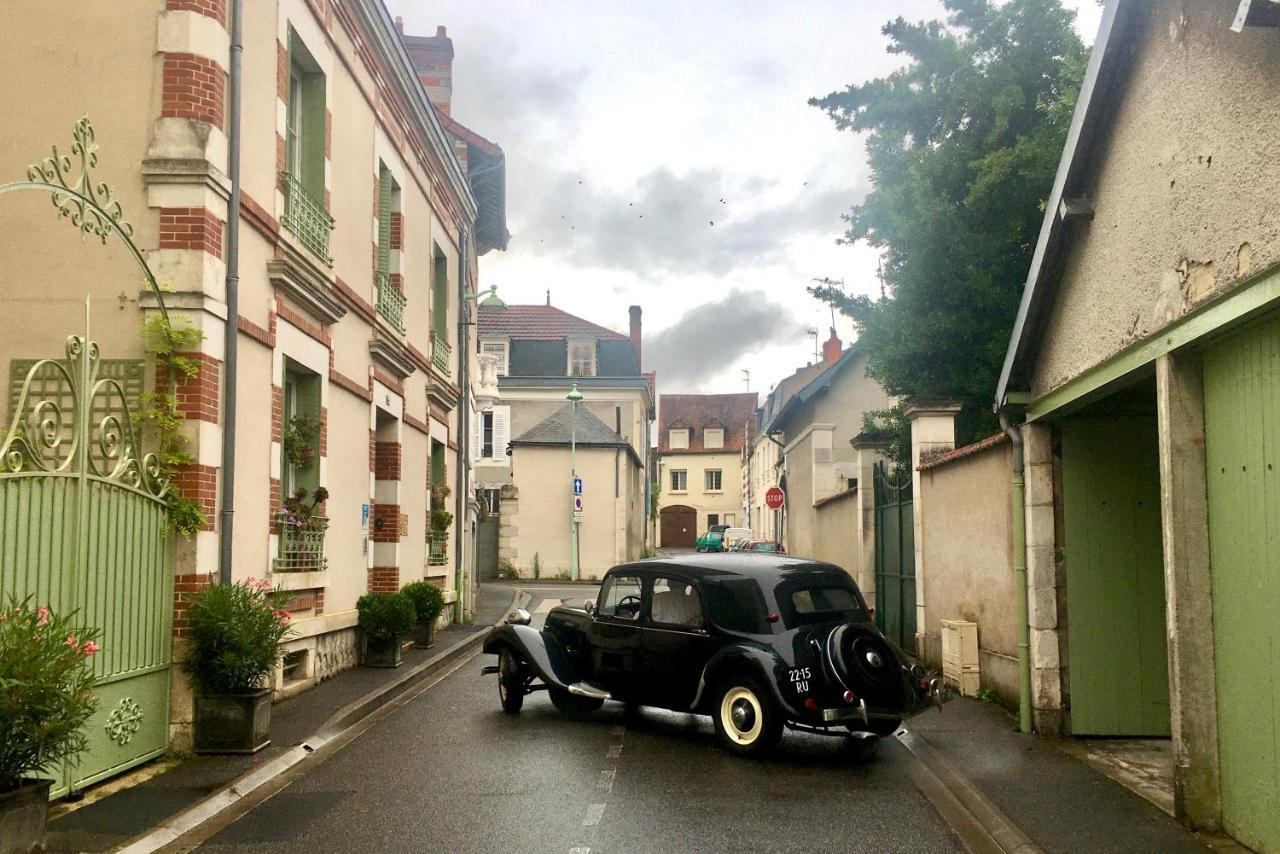Le 1930, Chambres D'Hotes De Charme Cosne-sur-Loire Exteriör bild